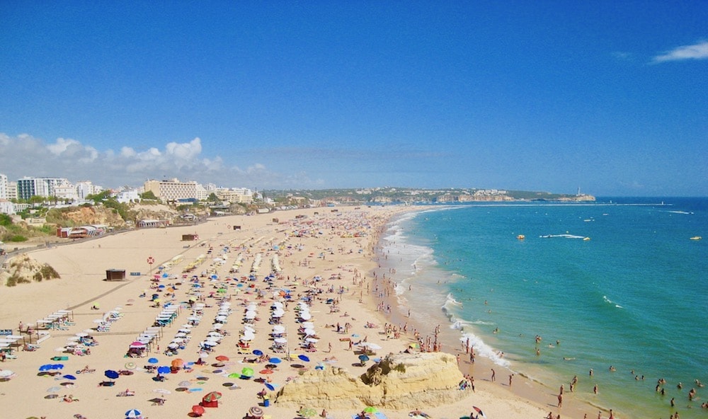 Praia em Portimão, Algarve, Portugal
