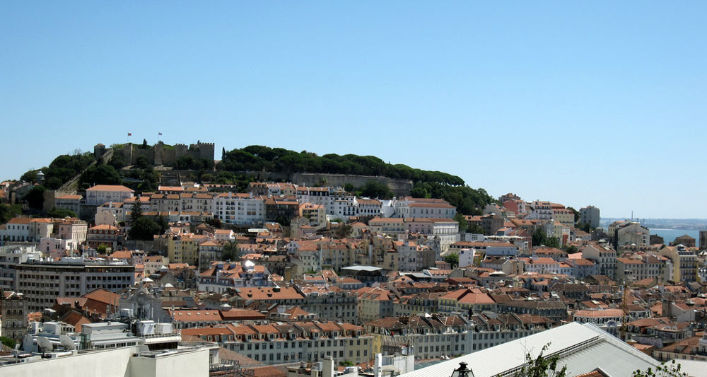 Vista do Castelo de São Jorge a partir da Misericórdia